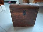 Antiek wijnkistje, Huis en Inrichting, Woonaccessoires | Kisten, Ophalen of Verzenden, Zo goed als nieuw, Minder dan 50 cm, Minder dan 50 cm
