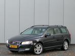 Volvo V70 T4 AUT Classic Edition Xenon / Afneembare trekhaak, Auto's, Gebruikt, 1969 cc, Blauw, Lichtsensor