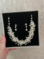 Nieuwe zeer luxe bruidssetje parels/stras zware kwailteit, Ophalen of Verzenden, Nieuw, Overige kleuren, Accessoires