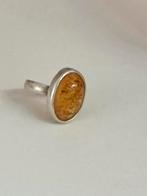Vintage zilveren ring met barnsteen ca. 18 mm, Sieraden, Tassen en Uiterlijk, Ringen, Ophalen of Verzenden, Zo goed als nieuw