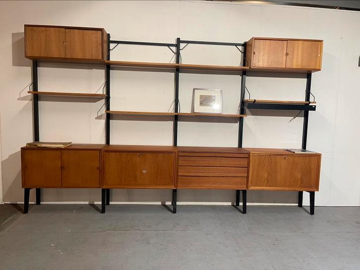 Poul Cadovius by Royal System vintage modulair wandsysteem, Antiek en Kunst, Curiosa en Brocante, Ophalen of Verzenden