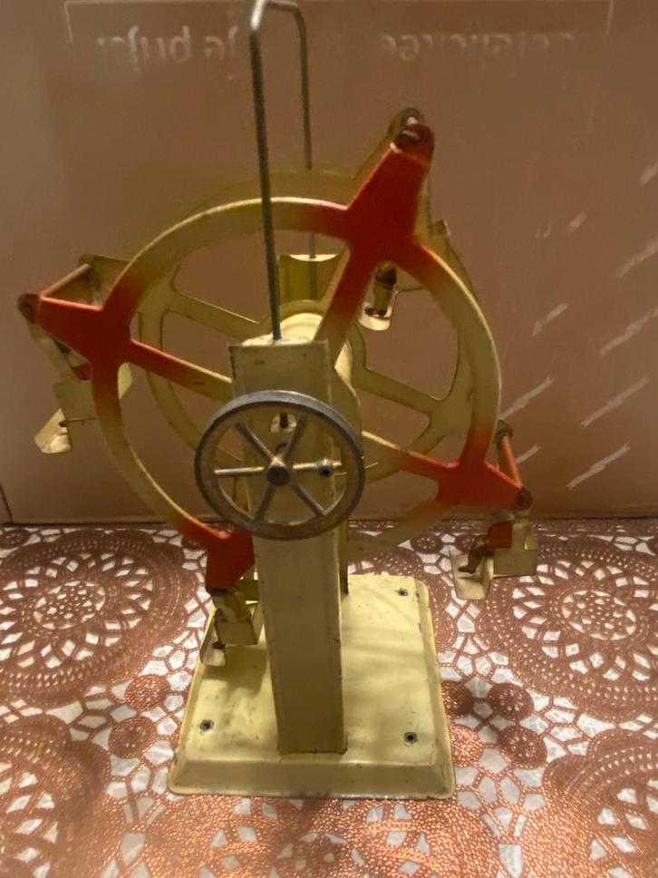 Duits carrousel, Antiek en Kunst, Antiek | Speelgoed, Ophalen of Verzenden