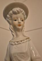 B29 Prachtig sierlijk porcelein beeld vrouwenfiguur, Ophalen of Verzenden, Zo goed als nieuw, Mens