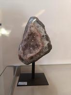 Prachtige amatist op standaard, Ophalen of Verzenden, Mineraal