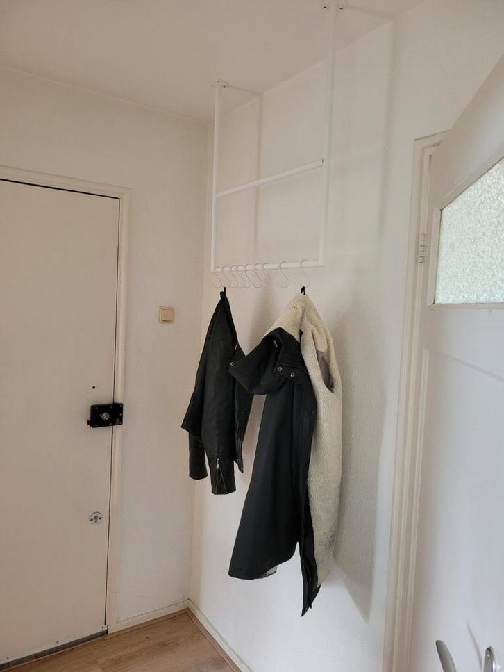 Lijn M Design garderobe kapstok plafond, Huis en Inrichting, Woonaccessoires | Kapstokken, Wandkapstok, Minder dan 100 cm, Metaal