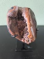Galaxy amethist met agaat op standaard, Ophalen of Verzenden, Mineraal