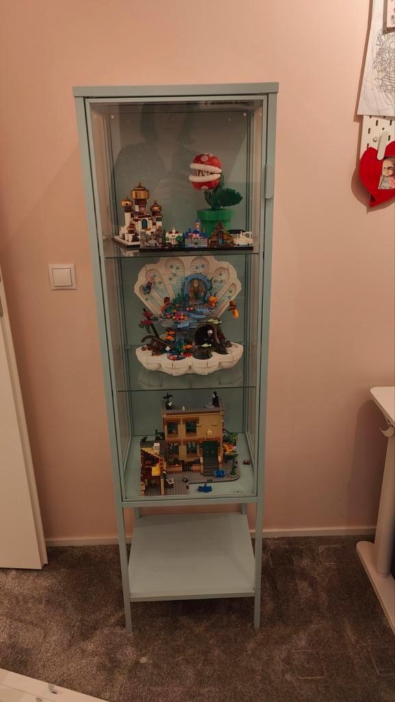 Ikea Rudsta blauwe vitrinekast - perfecte staat!, Huis en Inrichting, Kasten | Vitrinekasten, Zo goed als nieuw, 100 tot 150 cm