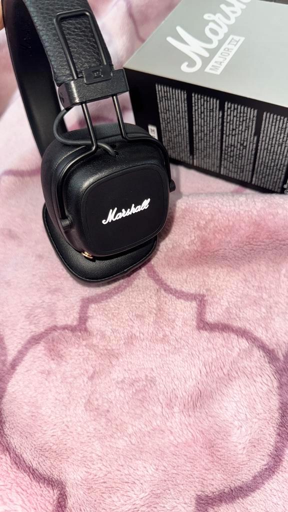Marshall Major IV, Computers en Software, Headsets, Zo goed als nieuw, Over-ear, Draadloos, Ophalen of Verzenden