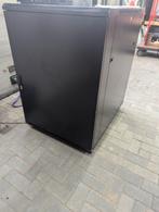 19 inch serverkast/patchkast op wieltjes, Computers en Software, Serverkasten, Ophalen, Gebruikt, Glas, Plaatstaal