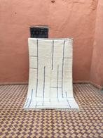Beni Ouarain Marokkaans Berber Tapijt 260 x 141 cm, Huis en Inrichting, Stoffering | Tapijten en Kleden, 100 tot 150 cm, Ophalen of Verzenden