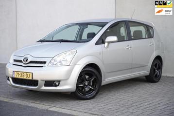 Toyota Verso 1.8 VVT-i Sol, Airco, Trekhaak, Cruise Control beschikbaar voor biedingen