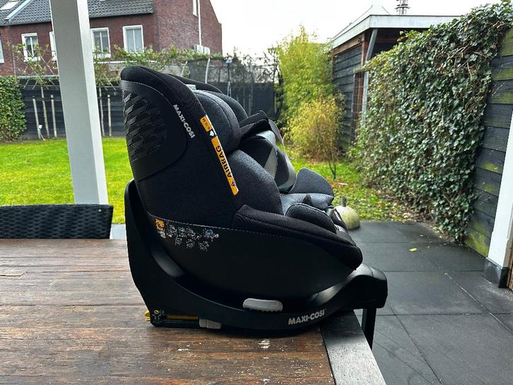 Maxi-Cosi Mica Pro Eco i-Size Newborn Inlay ZGAN, Kinderen en Baby's, Autostoeltjes, Zo goed als nieuw, Maxi-Cosi, 0 t/m 18 kg