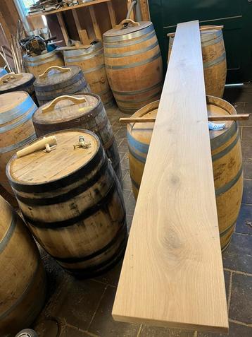 Eiken plank decoratie beschikbaar voor biedingen