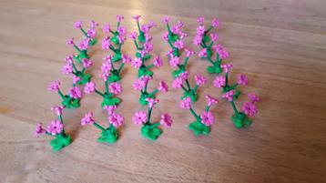 Partij N115=25x Nieuwe Lego bloemen (Meerdere setjes) beschikbaar voor biedingen