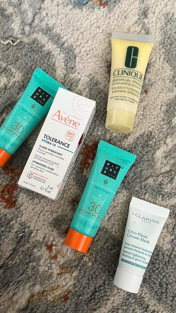 Samples, Sieraden, Tassen en Uiterlijk, Uiterlijk | Cosmetica en Make-up, Nieuw, Make-up, Gehele gezicht, Overige kleuren, Ophalen of Verzenden
