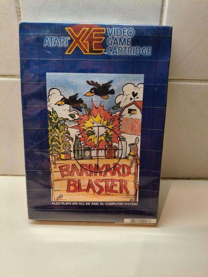 Barnyard Blaster - Atari XE - Nieuw!, Spelcomputers en Games, Games | Atari, Nieuw, Overige modellen, Shooter, 2 spelers, Vanaf 7 jaar