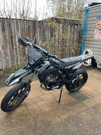 Sherco sm-r50 blackmoon 2024, Fietsen en Brommers, Ophalen, 6 versnellingen, Gebruikt, Maximaal 45 km/u