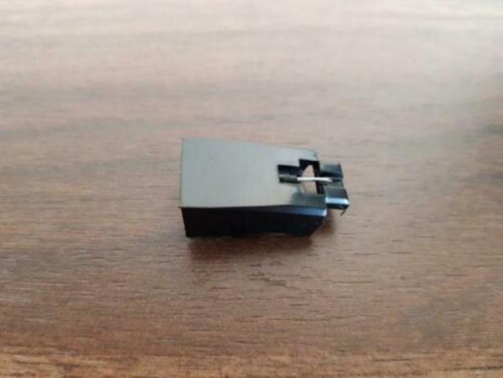 Vervangende pickupnaald t.b.v. Sharp STY 717, Audio, Tv en Foto, Platenspelers, Nieuw, Platenspeler-onderdeel, Overige merken