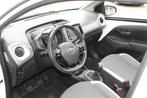 Toyota AYGO 1.0 VVT-I X-FIRST CAMERA ELEKTRISCH VOUWDAK 44.K, Voorwielaandrijving, Gebruikt, Euro 6, Met garantie (alle)