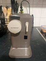 Nespresso DeLonghi Lattissima One - Zo goed als nieuw!, Espresso apparaat, Ophalen of Verzenden, Zo goed als nieuw, 1 kopje