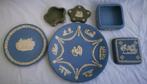 4 Engelse wedgewood jasperware reliefdecor dekseldoos plates, Antiek en Kunst, Ophalen of Verzenden