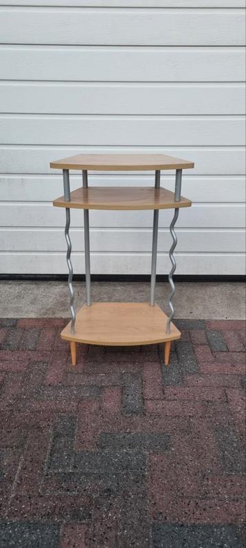 Bijzet-Hal tafel beschikbaar voor biedingen