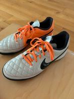 Nike Voetbalschoenen - Maat 38, Sport en Fitness, Voetbal, Gebruikt, Schoenen, Maat M, Ophalen of Verzenden
