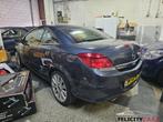 Opel Astra TwinTop 1.8 Enjoy leer sportvelgen, Auto's, 74 €/maand, 4 cilinders, Cabriolet, 4 stoelen