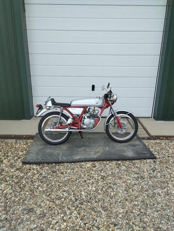 Honda Dream 50 cc / AC15 beschikbaar voor biedingen