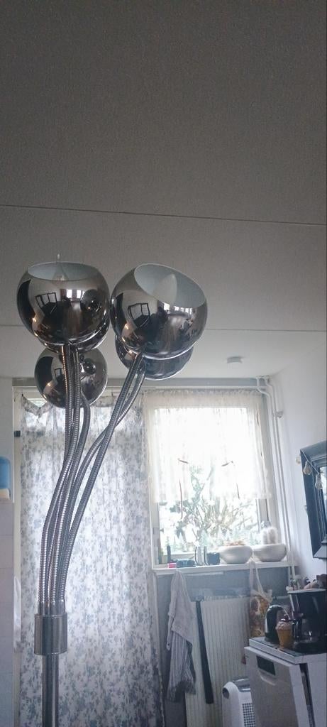 Design vloerlamp Leitmotiv - Ruilen voor klassieke lamp, Huis en Inrichting, Ophalen, Gebruikt, Design, Metaal