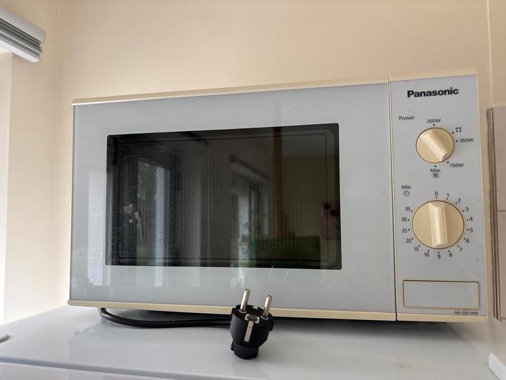 Panasonic Magnetron, Witgoed en Apparatuur, Magnetrons, Gebruikt, Vrijstaand, Magnetron, 45 tot 60 cm, Draaiplateau, Ophalen of Verzenden
