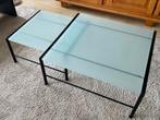 Strakke modern vormgegeven salontafel van glas en metaal, Glas, Zo goed als nieuw, Ophalen