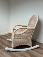 Schommelstoel rotan, Ophalen, Zo goed als nieuw, Stoel(en)
