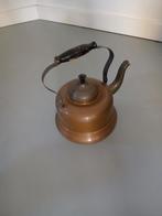 Oude koperen fluitketel met houten handvat – vintage keuken, Ophalen of Verzenden, Koper