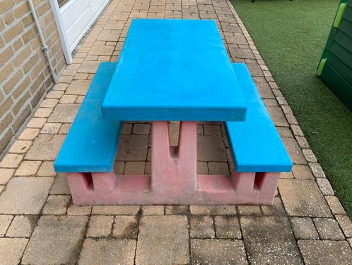 Super stevige en fijne picknicktafel blauw/rood, Tuin en Terras, Picknicktafels, Gebruikt, Rechthoekig, Overige materialen, Kinderpicknicktafel