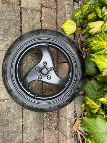 13 inch Band + velg (Piaggio) beschikbaar voor biedingen