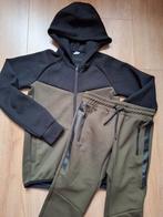 Mooi sportset Hema: mt 146/152 draagmt 152: vest en broek!, Gebruikt, Sport- of Zwemkleding, Ophalen of Verzenden, Hema