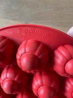 Tupperware Siliconen vorm cakejes/bonbons, Ophalen of Verzenden, Nieuw, Rood, Bak of Kom