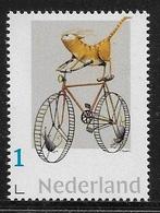 persoonlijke zegel kat op oude fiets, Postzegels en Munten, Postzegels | Nederland, Ophalen of Verzenden, Na 1940, Postfris