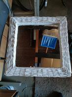 Leuke spiegel met rieten rand, Huis en Inrichting, Woonaccessoires | Spiegels, Ophalen, Minder dan 50 cm, Gebruikt, Minder dan 100 cm