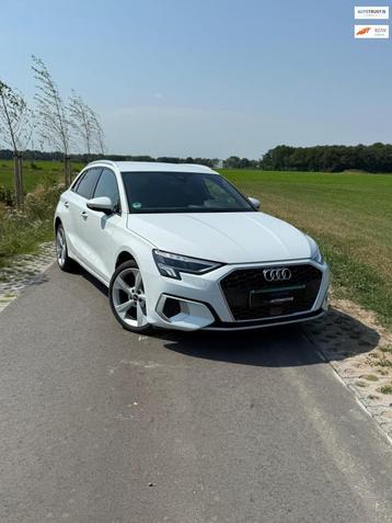 Audi A3 Sportback 40 TFSI e 3x S-Line keyless/stoelverw/ambi beschikbaar voor biedingen