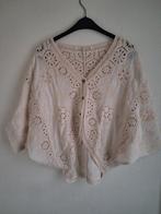 Mooie gehaakte blouse / vest one size beige, Ophalen of Verzenden, Nieuw, Maat 42/44 (L), Beige