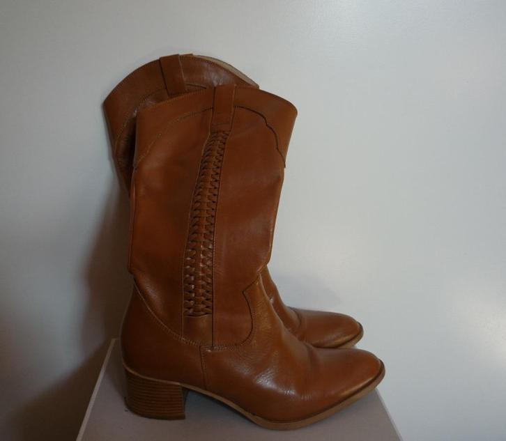 Bruine cognac leren (punt) laarzen met patroon (40), Kleding | Dames, Schoenen, Zo goed als nieuw, Hoge laarzen, Bruin, Ophalen of Verzenden