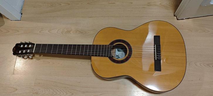 CLX Classica 44 Klassieke Gitaar me tas, Muziek en Instrumenten, Snaarinstrumenten | Gitaren | Akoestisch, Gebruikt, Klassieke of Spaanse gitaar