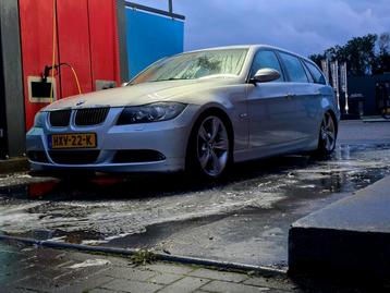 Bmw e91 325 i touring handgeschakeld  beschikbaar voor biedingen