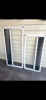 Horren, nieuw, Doe-het-zelf en Verbouw, Kozijnen en Schuifpuien, Ophalen, Kunststof, Raamkozijn, Zo goed als nieuw