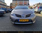 Toyota Auris 1.8 Hybrid Touring Sports CVT 2013 Bruin, Auto's, Toyota, 65 €/maand, Zwart, Bruin, Leder en Stof