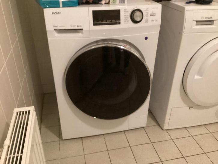 Wasmachine en droger, Witgoed en Apparatuur, Wasmachines, Zo goed als nieuw, Voorlader, 8 tot 10 kg, 85 tot 90 cm, 1200 tot 1600 toeren