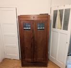 Oude kast., Ophalen