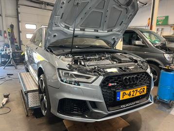 Audi RS3 Limo 8V facelift voorbumper– Nardo Grey origineel beschikbaar voor biedingen
